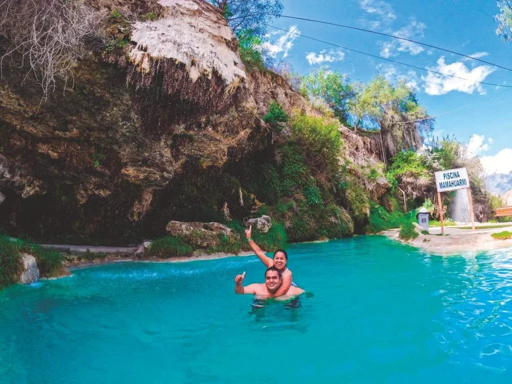 Baños termales en Churin