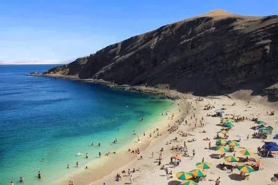 Playa la mina paracas
